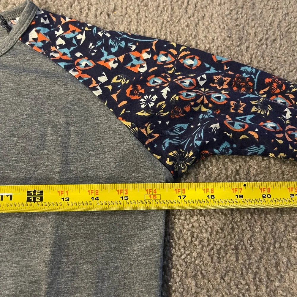 Lularoe Randy shirt - Picture 4 of 7